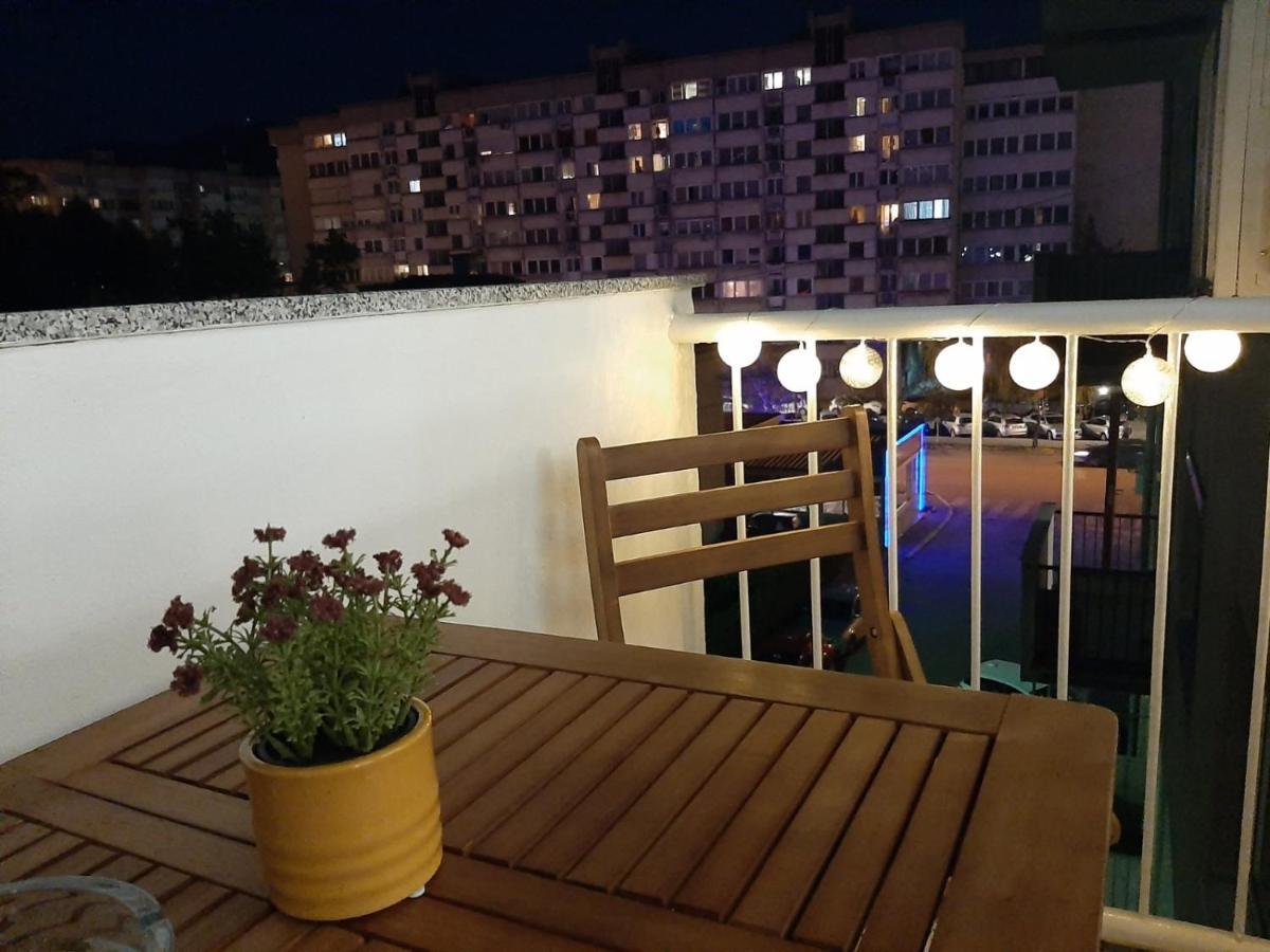 Ferienwohnung Amigi SJJ Exterior foto
